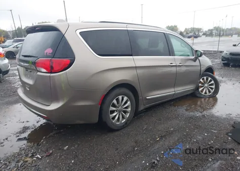 2018 Chrysler Pacifica Touring L z USA, uszkodzony, nr VIN 2C4RC1BG4JR148898